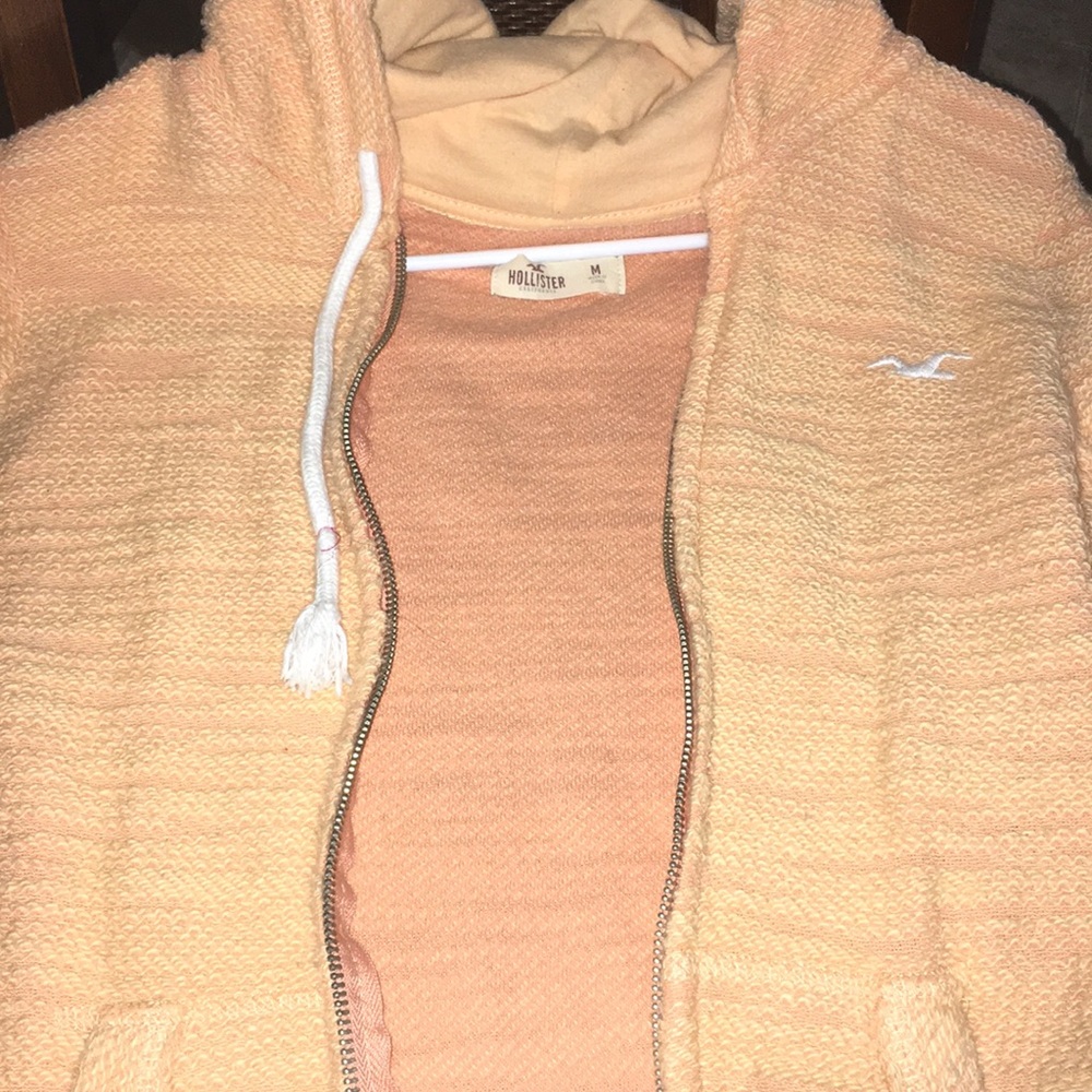 Hollister jacket🖤✨✨✨